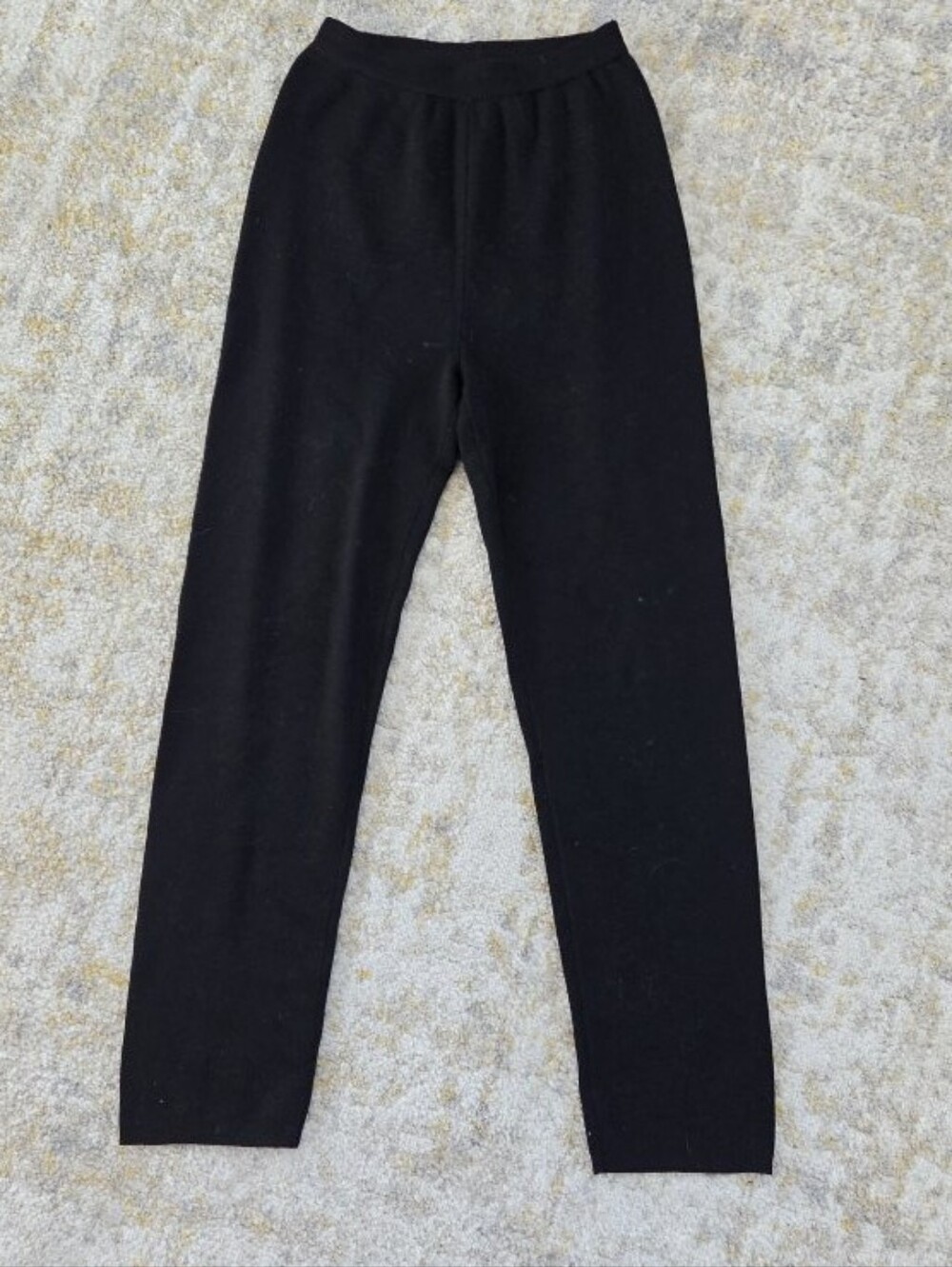 Banana Republic Knit Black Straight Leg 100% Merino Wool - Picture 2 of 6